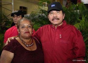 Daniel y Rosario junto al pueblo celebran 38 años del Repliegue a Masaya
