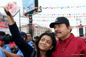 Daniel y Rosario junto al pueblo celebran 38 años del Repliegue a Masaya