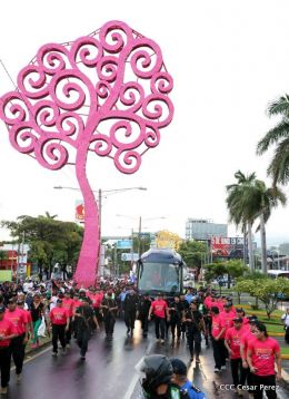 Daniel y Rosario junto al pueblo celebran 38 años del Repliegue a Masaya