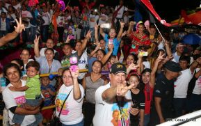 Daniel y Rosario junto al pueblo celebran 38 años del Repliegue a Masaya
