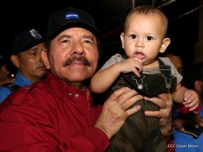 Daniel y Rosario junto al pueblo celebran 38 años del Repliegue a Masaya