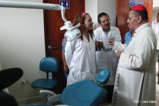 Cardenal Miguel inaugura Centro de Salud en La Libertad, Chontales