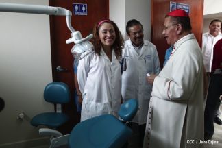 Cardenal Miguel inaugura Centro de Salud en La Libertad, Chontales