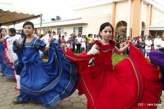 Cardenal Miguel inaugura Centro de Salud en La Libertad, Chontales