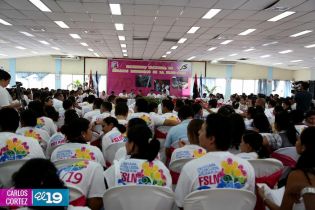 Encuentro jóvenes estudiantes de la ELAM