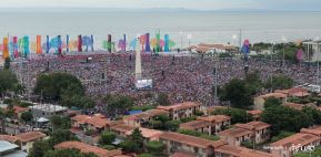 Rosario y Daniel celebran junto al pueblo 38 años de Revolución
