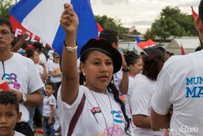 Rosario y Daniel celebran junto al pueblo 38 años de Revolución