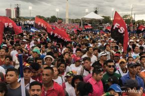 Rosario y Daniel celebran junto al pueblo 38 años de Revolución