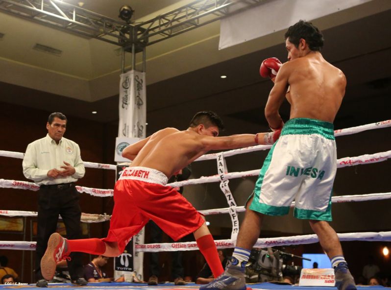 Triunfa el "Chocolatito" en el séptimo