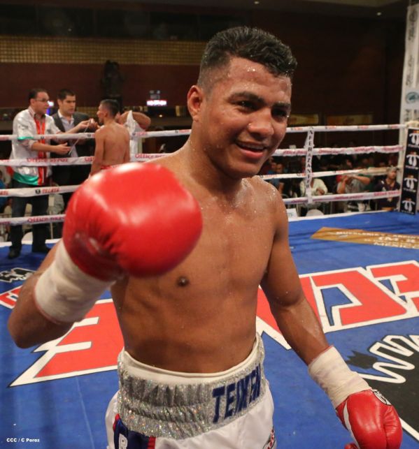 Triunfa el "Chocolatito" en el séptimo