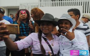 Miles de managuas participan del desfile hípico en honor a Santo Domingo