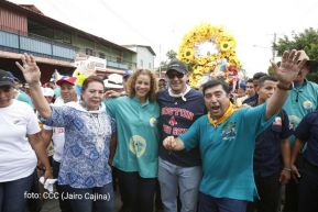 Miles de fieles acompañan a Santo Domingo en su regreso a Las Sierritas