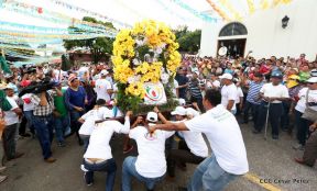 Santo Domingo ya se encuentra en su trono de Las Sierritas