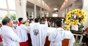 Santo Domingo ya se encuentra en su trono de Las Sierritas