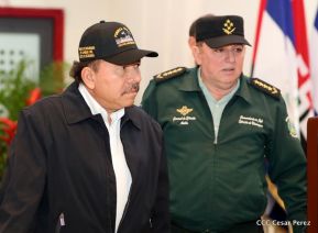 Acto del 37 aniversario de la Fuerza Naval