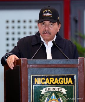 Acto del 37 aniversario de la Fuerza Naval