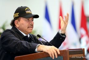 Acto del 37 aniversario de la Fuerza Naval