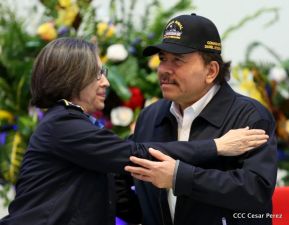 Acto del 37 aniversario de la Fuerza Naval