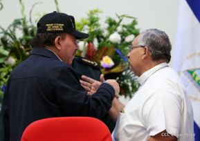 Acto del 37 aniversario de la Fuerza Naval