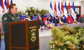 Acto del 37 aniversario de la Fuerza Naval