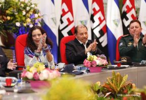 Acto del 37 aniversario de la Fuerza Naval