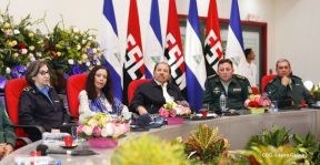 Acto del 37 aniversario de la Fuerza Naval