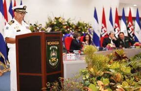 Acto del 37 aniversario de la Fuerza Naval