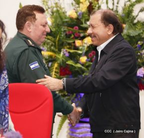 Acto del 37 aniversario de la Fuerza Naval