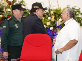Acto del 37 aniversario de la Fuerza Naval