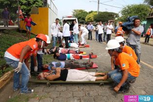 Población se prepara ante desastres