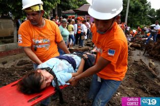 Población se prepara ante desastres