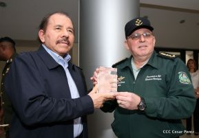 Acto del 38 aniversario de fundación del Ejército de Nicaragua