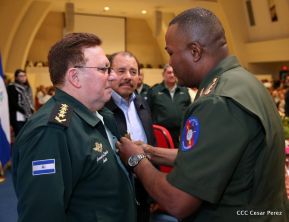 Acto del 38 aniversario de fundación del Ejército de Nicaragua