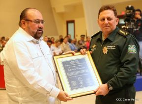 Acto del 38 aniversario de fundación del Ejército de Nicaragua