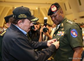 Acto del 38 aniversario de fundación del Ejército de Nicaragua