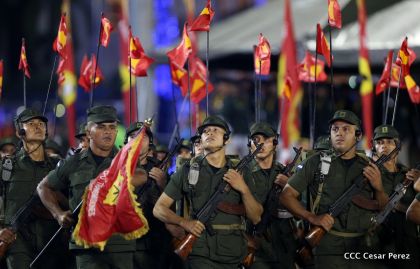 Desfile del Ejército de Nicaragua en saludo a su 38 aniversario