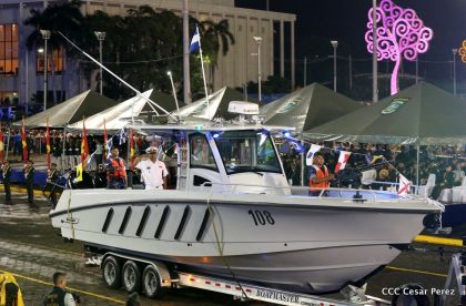 Desfile del Ejército de Nicaragua en saludo a su 38 aniversario