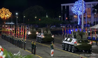Desfile del Ejército de Nicaragua en saludo a su 38 aniversario