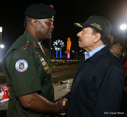 Desfile del Ejército de Nicaragua en saludo a su 38 aniversario