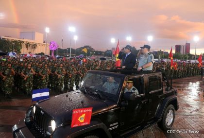 Desfile del Ejército de Nicaragua en saludo a su 38 aniversario
