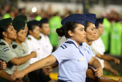 Desfile del Ejército de Nicaragua en saludo a su 38 aniversario