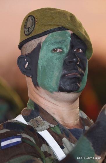 Desfile del Ejército de Nicaragua en saludo a su 38 aniversario