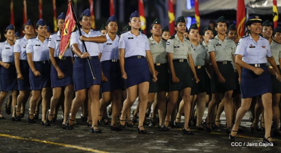 Desfile del Ejército de Nicaragua en saludo a su 38 aniversario