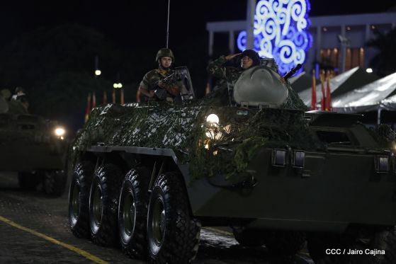 Desfile del Ejército de Nicaragua en saludo a su 38 aniversario