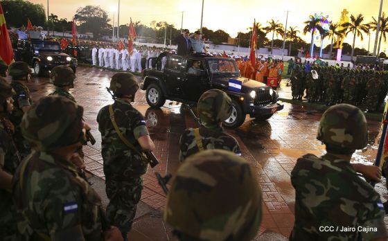 Desfile del Ejército de Nicaragua en saludo a su 38 aniversario