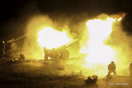 Desfile del Ejército de Nicaragua en saludo a su 38 aniversario