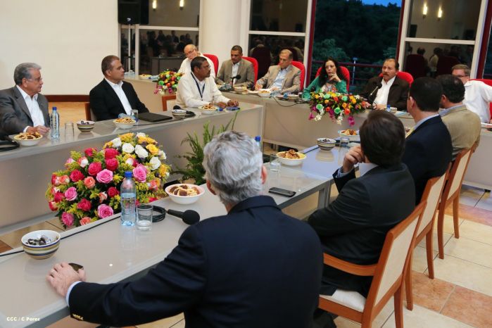 Presidente Daniel se reúne con directivos de AMCHAM