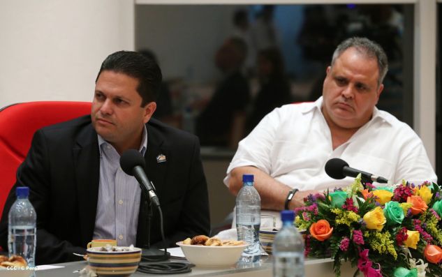 Presidente Daniel se reúne con directivos de AMCHAM