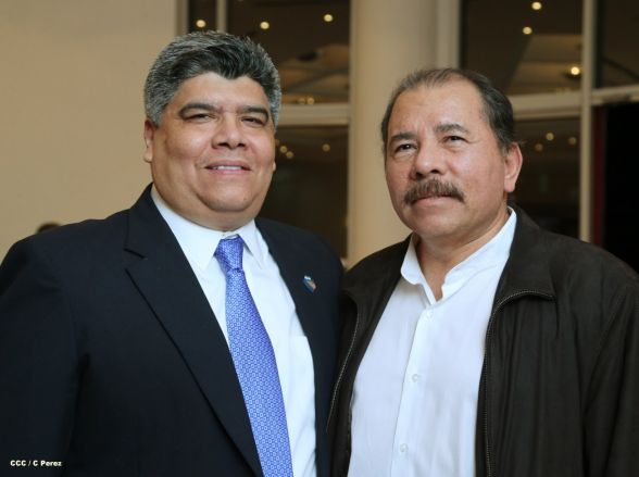 Presidente Daniel se reúne con directivos de AMCHAM