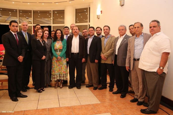 Presidente Daniel se reúne con directivos de AMCHAM